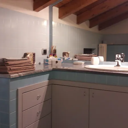 Alojamento de Acomodação e Pequeno-almoço B&B Como Lake Cottage