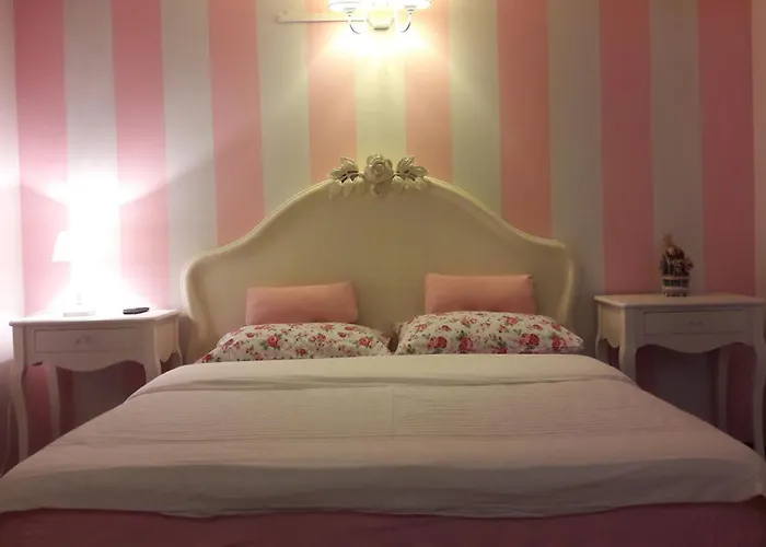 Oda ve Kahvaltı B&B Como Lake Cottage Lecco