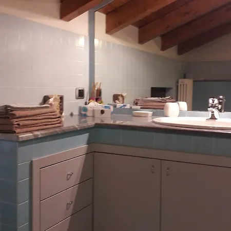 B&B Como Lake Cottage 3*